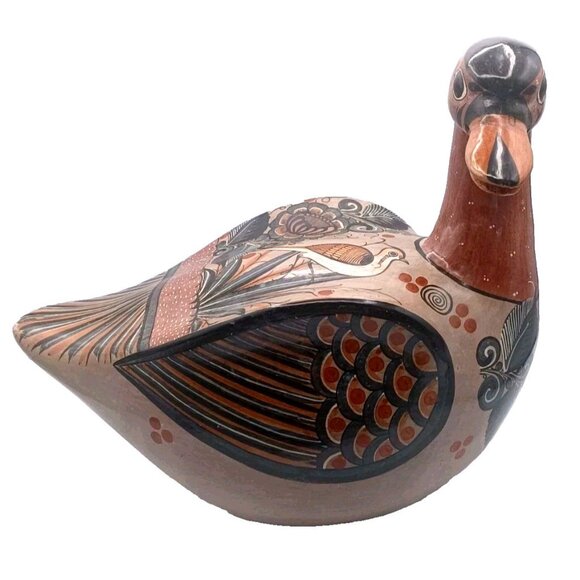 Very Large Hand-Painted 1960s Tonala Mexican Pottery Clay Duck 14.5" X 12" X 9" - Picture 8 of 16